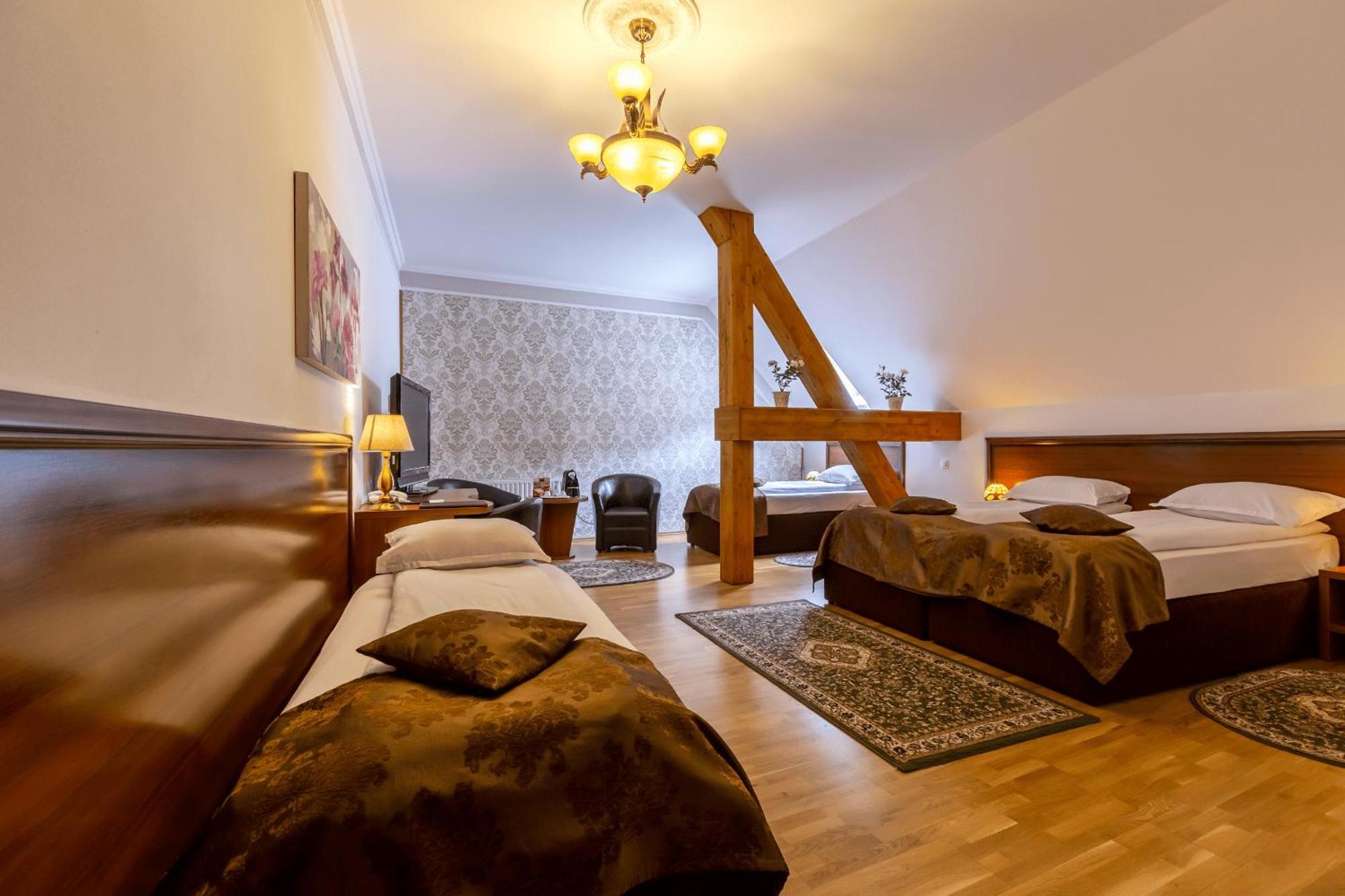 Hotel Boutique Bulevard Sighişoara Eksteriør bilde